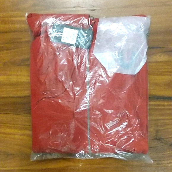 2XL True Religion Red Dahlia Zip-Up Logo Hoodie NWT HTF - Picture 4 of 4